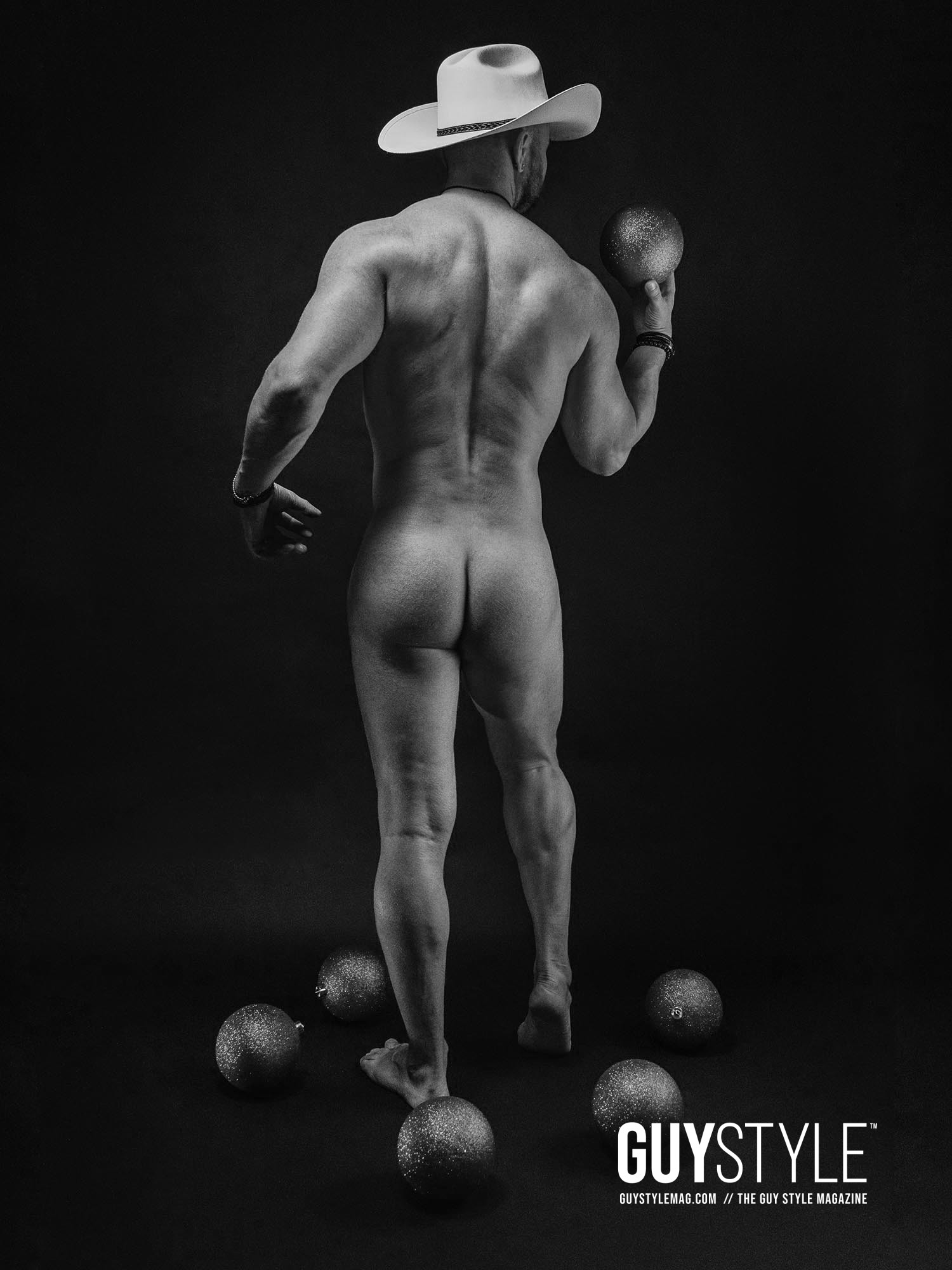 Maxwell Alexander's Bold Homoerotic Odyssey: The Power and Beauty of Male Boudoir Photography