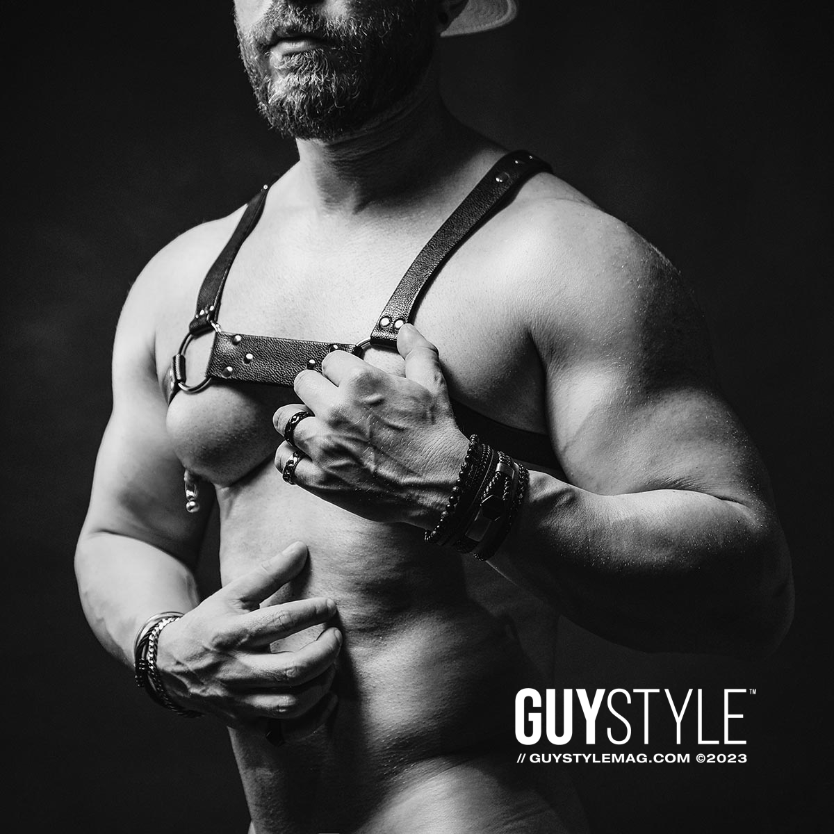 The Best Free Gay OnlyFans for Homoerotic Art, Fitness, and Fashion Aficionados – Follow GUY STYLE MAG on OnlyFans