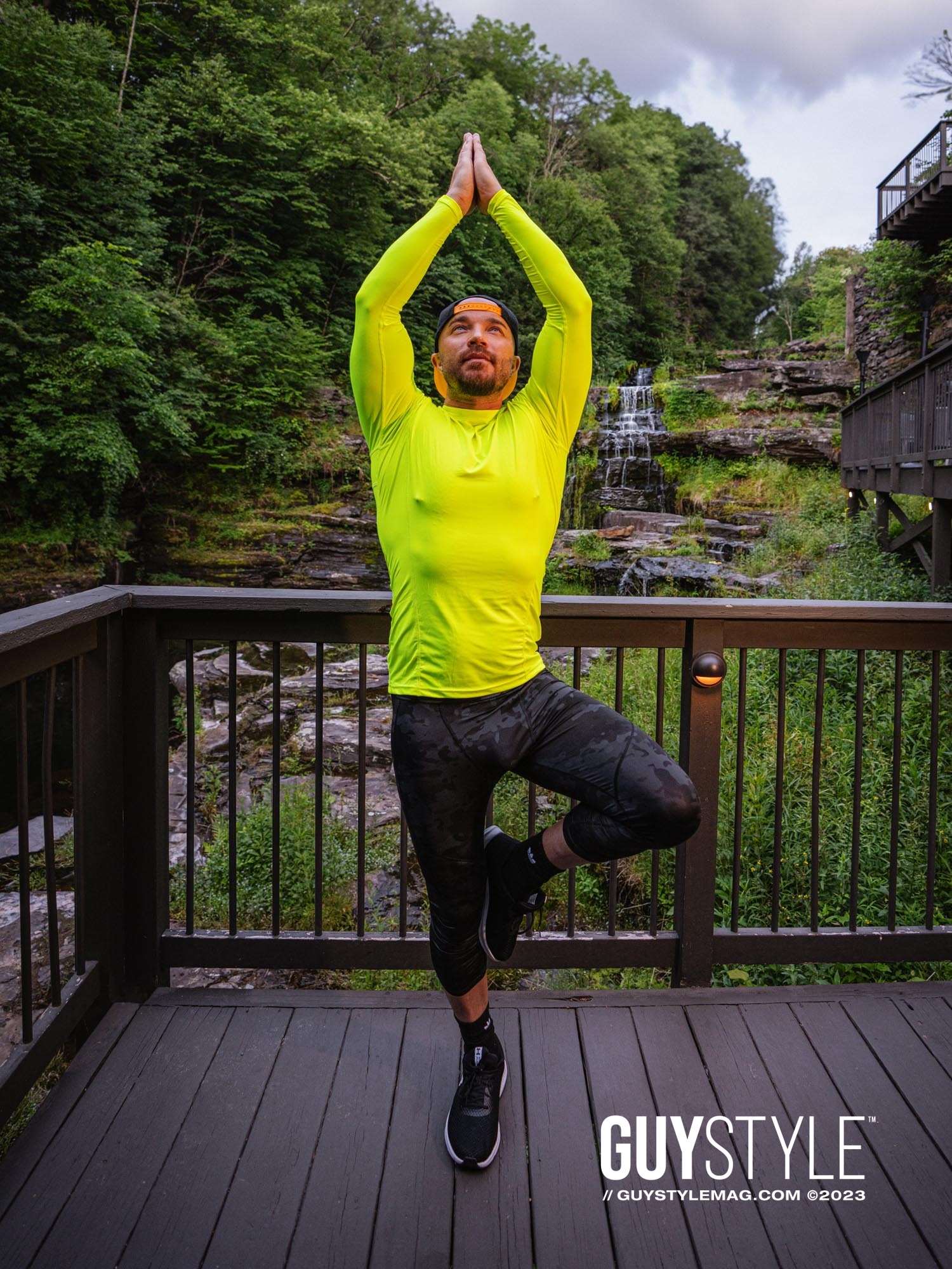 How to Have a Free Outdoor Yoga Class on the Go – Revitalizing Mental Health for Gay Men through Mindful Gay Travel – Wellness 101 with Coach Maxwell Alexander