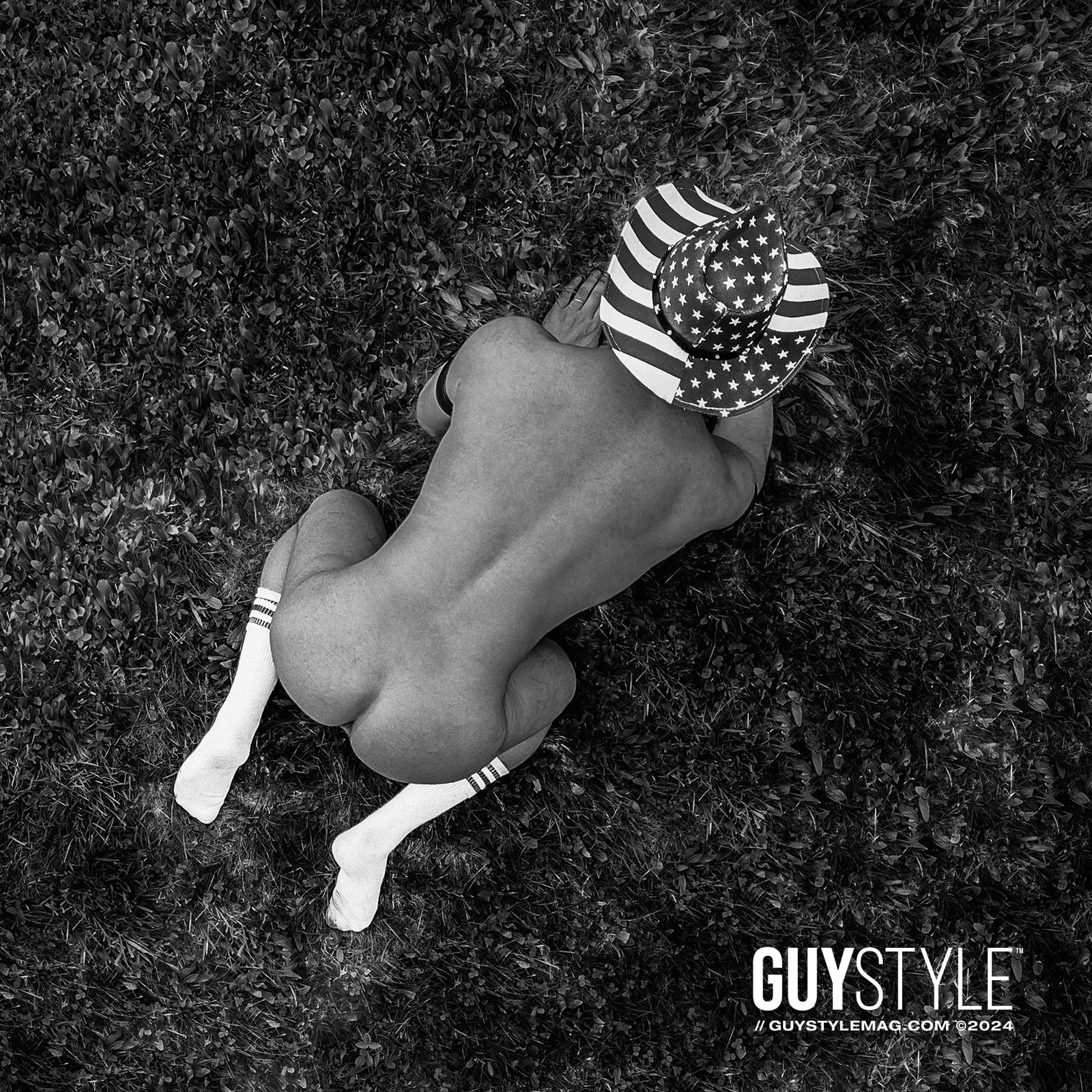 Best Gay OnlyFans by GUY STYLE MAG: Male Boudoir Photography, Homoerotic Art and More Juicy Content