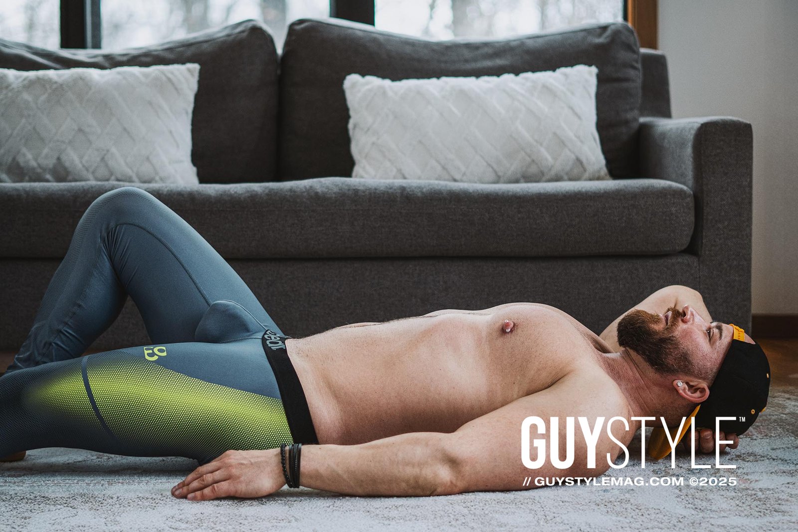 Big Bulge Energy: Why Men’s Leggings Are the Sexiest Power Move in the Gym – Men's Gym Style with Coach Maxwell Alexander