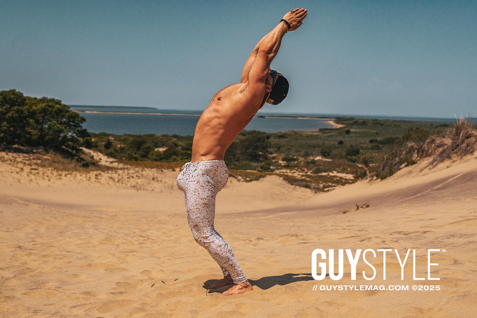 Montauk, Men’s Leggings and the End-of-Summer Bulge Revival – Men's Yoga Style with Coach Maxwell Alexander