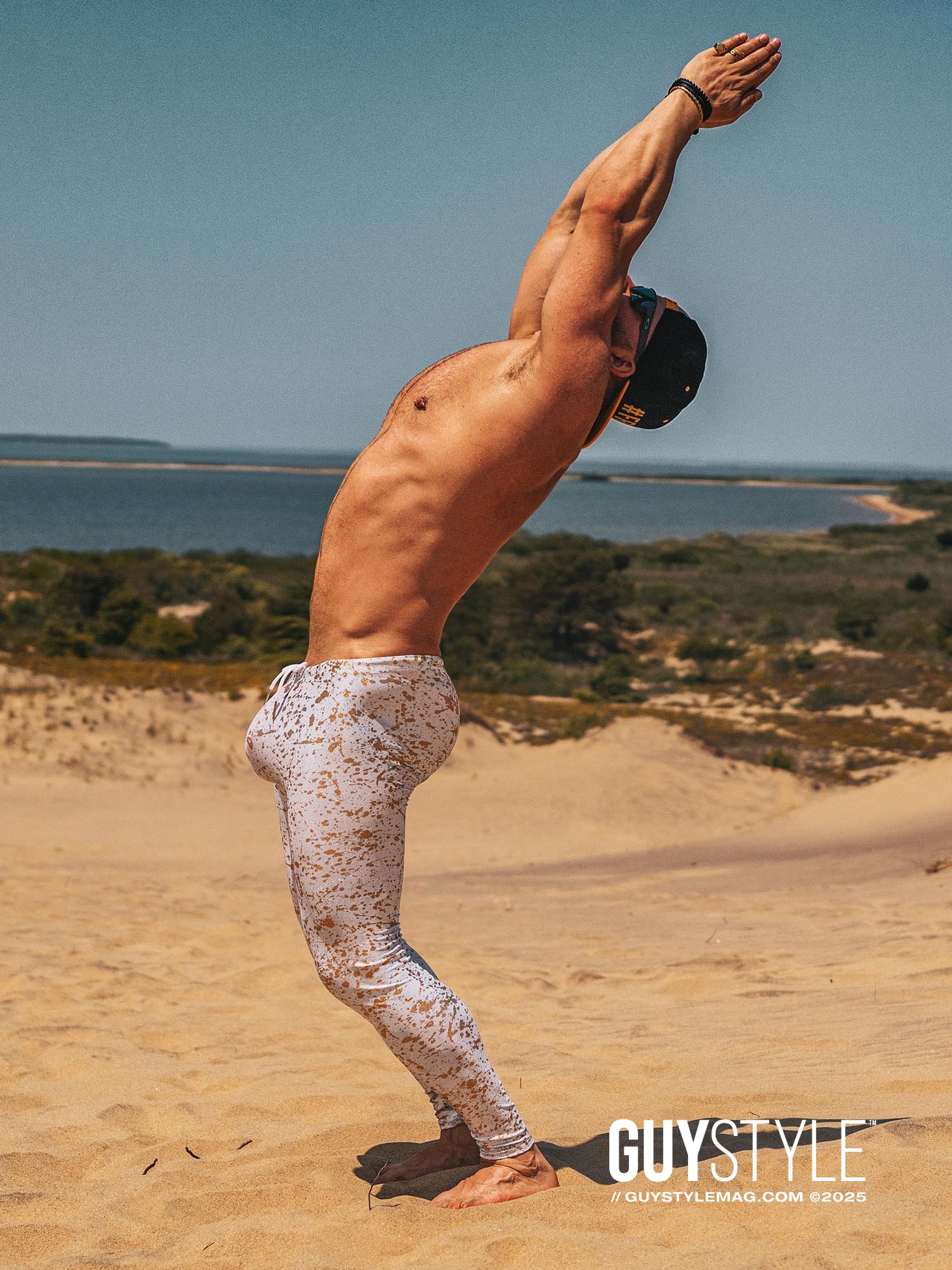 Montauk, Men’s Leggings and the End-of-Summer Bulge Revival – Men's Yoga Style with Coach Maxwell Alexander